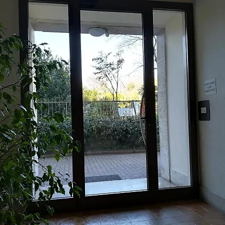 Sweet Irene Deluxe Balcony & Elevator Appartement