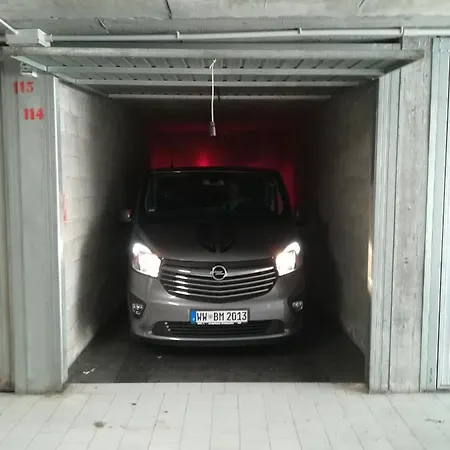 Sweet Irene Deluxe Balcony & Elevator Appartement