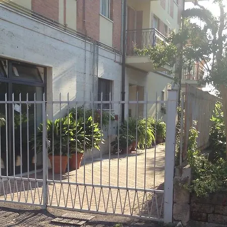 Sweet Irene Deluxe Balcony & Elevator