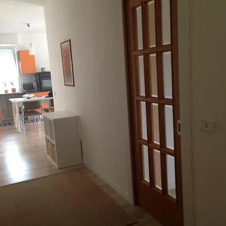 Sweet Irene Deluxe Balcony & Elevator Appartement *